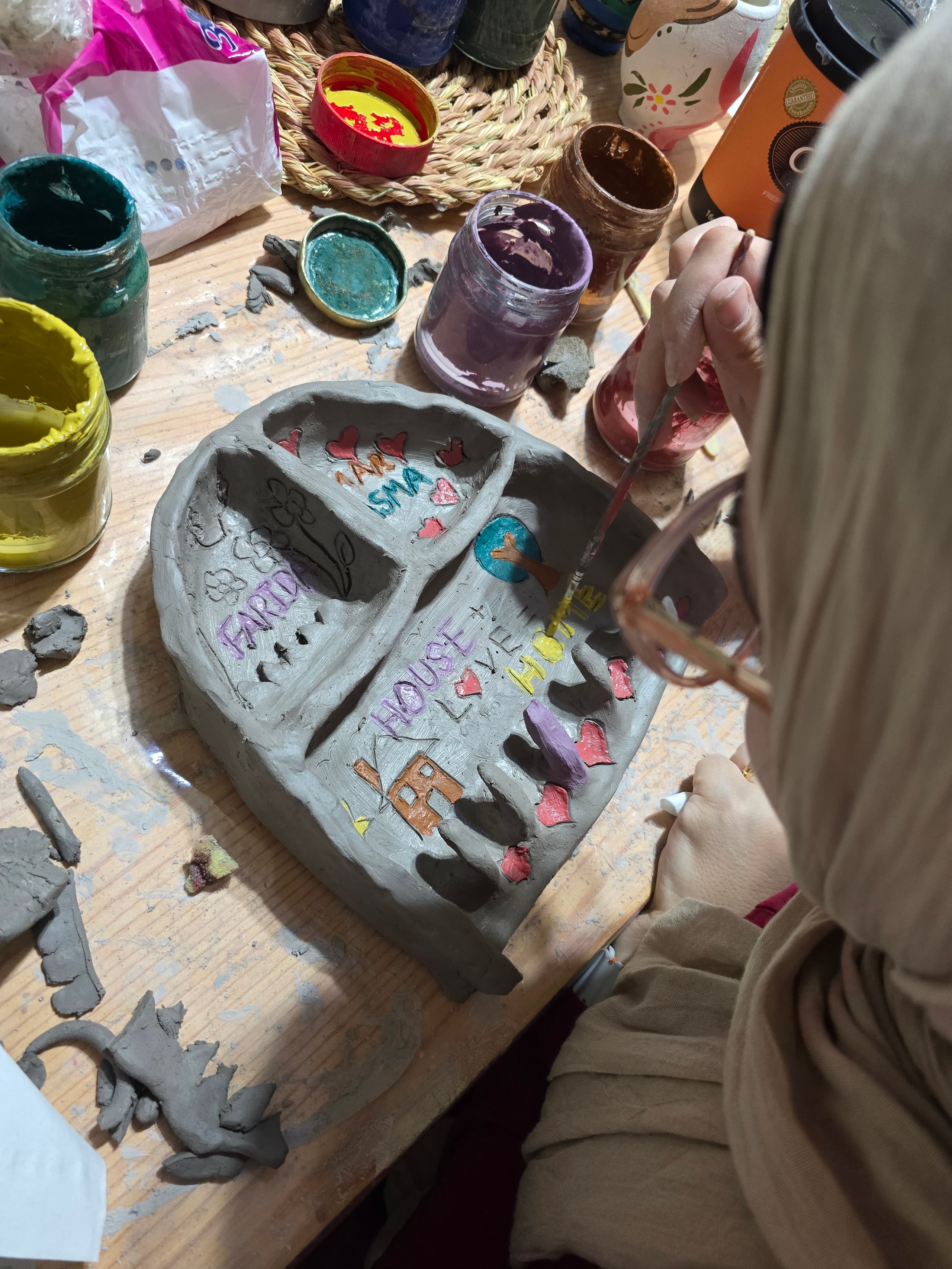Pottery miniature